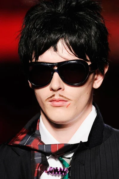 Look 73